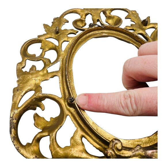 VTG Pair Virginia Metalcrafters Oval Brass Picture Frames Ornate Victorian 11" - Picture 4 of 14